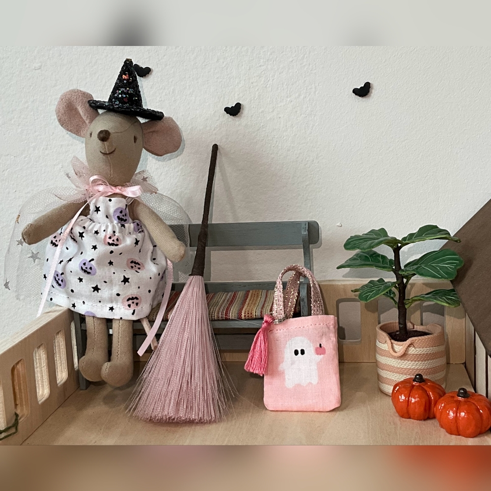 Halloween Ghost with Pumpkin Tote